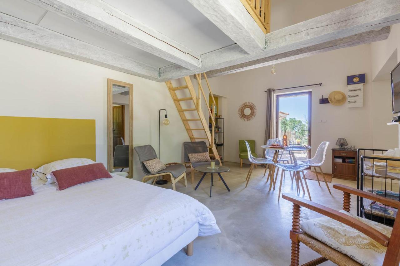 Lodges Park Castellet Provence - Gites Dans Les Vignes Aoc Bandol A 15 Min Des Plages Et Du Circuit Paul Ricard F1 لو بوزيت المظهر الخارجي الصورة