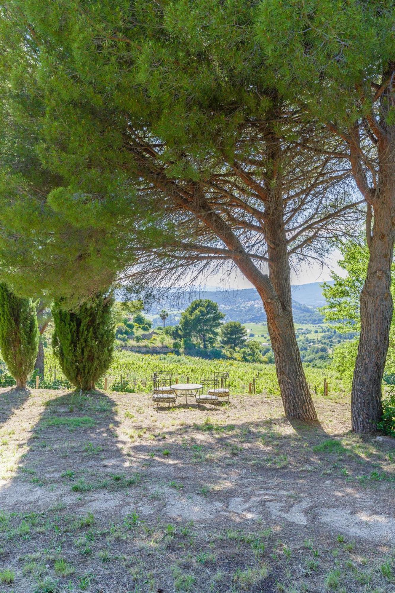 Lodges Park Castellet Provence - Gites Dans Les Vignes Aoc Bandol A 15 Min Des Plages Et Du Circuit Paul Ricard F1 لو بوزيت الغرفة الصورة